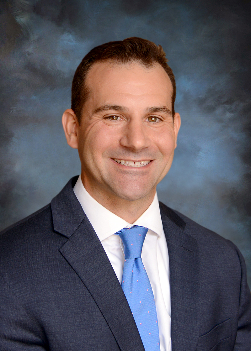 Headshots_Erich Erich Fradenburg
